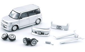 Toyota 2000 bB Silver (RHD) (Diecast Car)