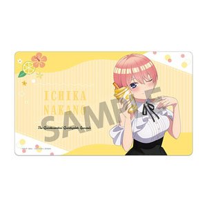 The Quintessential Quintuplets Specials [Especially Illustrated] Rubber Mat Ichika Nakano Vacance Ver. (Anime Toy)