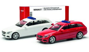 (HO) ミニキット メルセデスベンツ Cクラス ステーションワゴン 回転灯付 (2台セット) (鉄道模型)