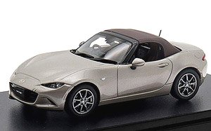 MAZDA ROADSTER Brown Top (2022) プラチナクォーツメタリック (ミニカー)