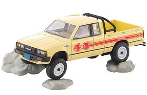 TLV-N321a Nissan Truck 4X4 King Cab (Yellow) (North American) (Diecast Car)