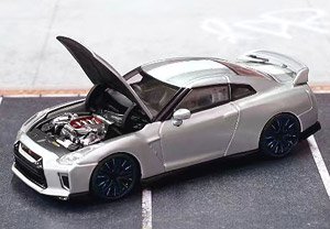 Nissan GT-R(R35) 50th Anniversary Ultimate Metal Silver (ミニカー)