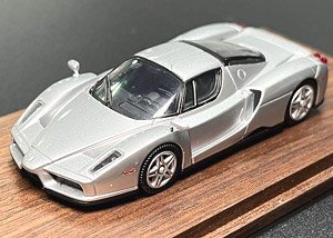 エンツォ シルバー (ミニカー)