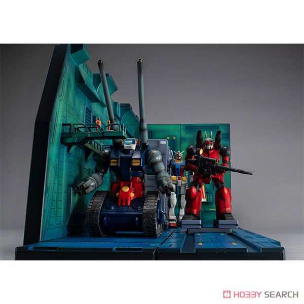 Realistic Model Series Mobile Suit Gundam (for 1/144 HG Series) White Base (Completed) その他の画像4