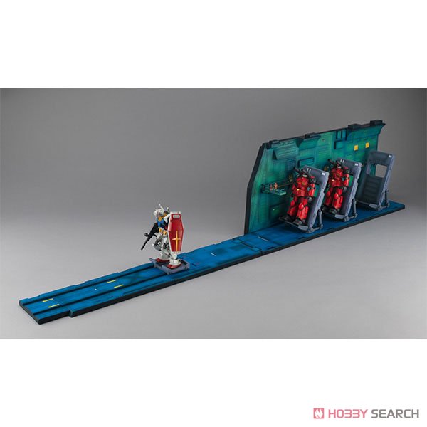 Realistic Model Series Mobile Suit Gundam (for 1/144 HG Series) White Base (Completed) その他の画像5