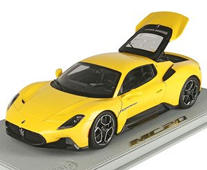Maserati MC20 Yellow Genio Metallic with display case *die-cast (Diecast Car)