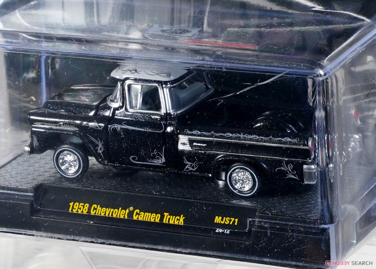 1958 Chevrolet Cameo Truck Lowrider Black (Diecast Car) 商品画像3