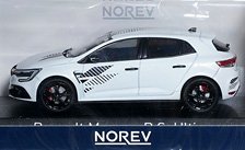 ルノー メガーヌ R.S. ウルティム 2023 パールホワイト (ミニカー)