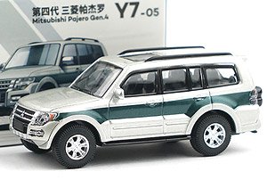 三菱パジェロ グリーン (ミニカー)