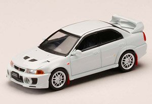 Mitsubishi Lancer GSR Evolution 5 (CP9A) 1998 w/Mudflap Scortia White (Diecast Car)