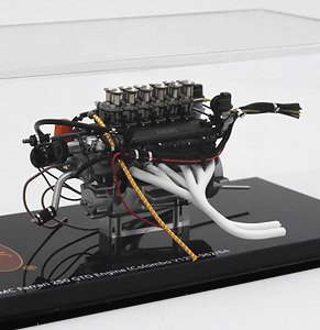 フェラーリ 250 GTO エンジンモデル ショウケース入り (ミニカー)