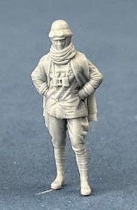 Italian Airman in Roold crash helmet (Plastic model)