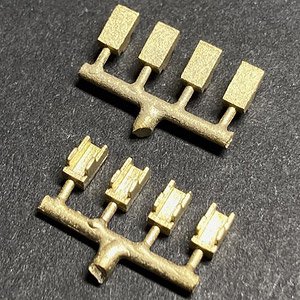 16番(HO) 長物車用柵柱受け(16個入り) (鉄道模型)