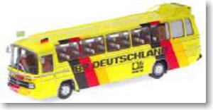 メルセデスベンツ O302 (左ハンドル) ワールドカップサッカー1974西ドイツ大会 選手移動バス(西ドイツ) (ミニカー)