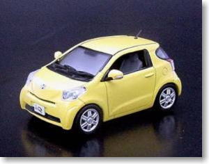 Toyota IQ (Yellow) (Diecast Car)