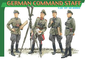 German Command Staff (Set of 4) (Plastic model)