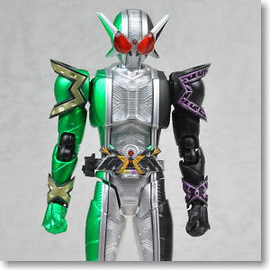 S.H.フィギュアーツ 仮面ライダーW サイクロンジョーカーエクストリーム (完成品)