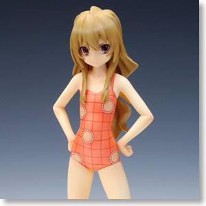 Aisaka Taiga Beach Queens Ver. (PVC Figure)