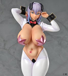 Ami-chan Reverse Bunny Suntan ver. (PVC Figure)
