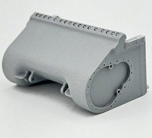 Early E4186 peaked Sherman Transmission With cast in steps (Plastic model)