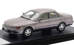 Toyota WINDOM 3.0G (1991) ライトグレイッシュローズメタリックオパールトーニングG (ミニカー)