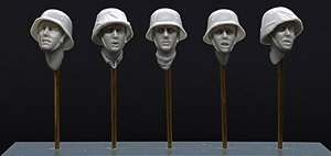 WW.II German M42 Helmet Type A Wearing Head `Tense Face` (Set of 5) (for Tamiya 35382) (Plastic model)