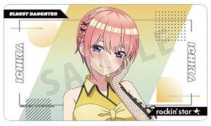 五等分の花嫁∽ rockin`starコラボ 描き下ろし 中野一花 ロックアイドルver. マルチデスクマット (カードサプライ)