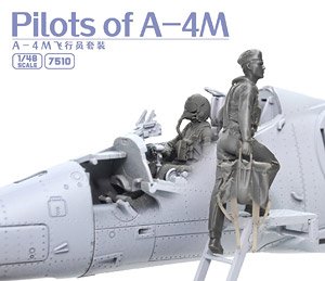 Pilot Figure for A-4M (Set of 2) (Plastic model)