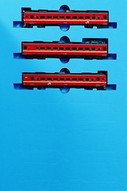 Series 711-100,200 New Color (Air Conditionered Car) Cross-arm Pantograph Three Car Set (3-Car Set) (Model Train)