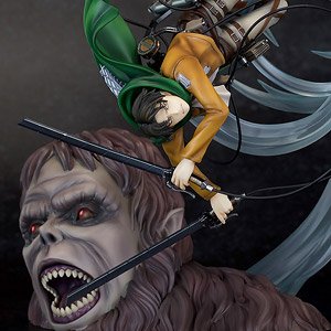 TV Anime [Attack on Titan] Levi vs Beast Titan ver. (PVC Figure)
