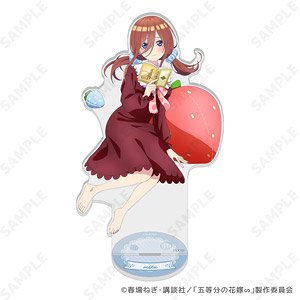 TVスペシャルアニメ「五等分の花嫁∽」 ルームウェア BIGアクリルスタンド 3.三玖 (キャラクターグッズ)