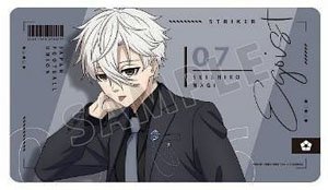 TVアニメ『ブルーロック』 描き下ろし 凪誠士郎 スーツモデルver. マルチデスクマット (カードサプライ)