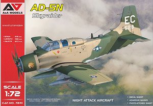 AD-5N `SkyRaider` night attack aircraft (Plastic model)