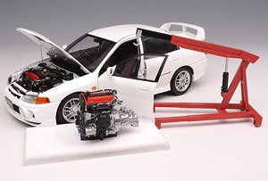 三菱 ランサーエボリューション IV. Scotia White (ミニカー)