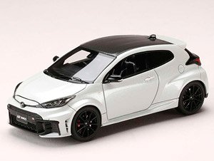 Toyota GR YARIS RZ High performance 2024 Platinum White Pearl Mica (Diecast Car)