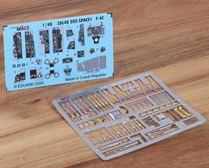F-4C スペース内装3Dデカール w/エッチングパーツセット (アカデミー用) (プラモデル)