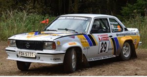 オペル アスコナ400 2016年Trackrod Historic Cup #29 S.Blomqvist/T.Craig (ミニカー)