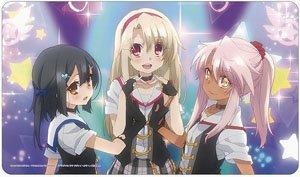 TV Animation [Fate/kaleid liner Prisma Illya 2wei Herz!] Ilya & Miyu & Chloe Multi Desk Mat (Card Supplies)