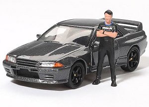 Nissan Skyline GT-R (R32) Gunmetal W/ Matsuda Figure Tsugio Matsuda Collection (RHD) (Diecast Car)