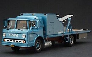 1964 コブラ フラットベッド トランスポータートラック (ミニカー)