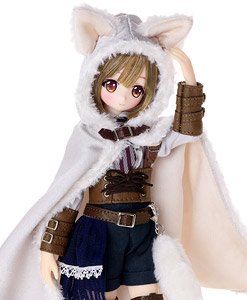 Alvastaria Tieo -Snow White Cat and Winter Forest Wolf- (Fashion Doll)