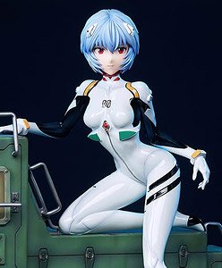 【銀行振込前入金】 綾波レイ 新世紀エヴァンゲリオン 収蔵級フィギュア (フィギュア)