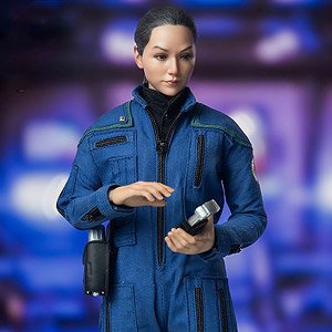 ハイパーリアリスティックアクションフィギュア スタートレック：エンタープライズ 通信士官 ホシ・サトウ少尉 (完成品)