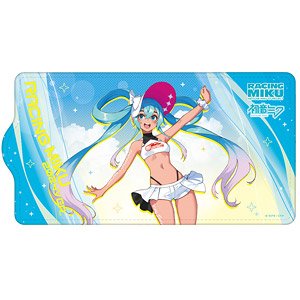 初音ミク GTプロジェクト レーシングミク 2024 Summer Holiday Ver. キーケース (キャラクターグッズ)