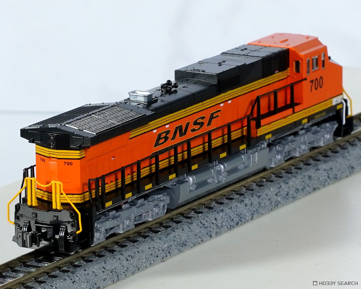 GE C44-9W BNSF Swoosh #700 ★外国形モデル (鉄道模型) 商品画像3