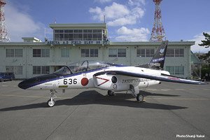 航空自衛隊 芦屋基地 第13飛行教導団 T-4 練習機 航空自衛隊70周年記念塗装機 (プラモデル)