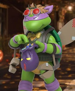 Remixx/ TMNT Teenage Mutant Ninja Turtles: Donatello COWA-BOO-NGA! Mini Statue (Completed)