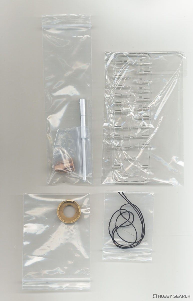 TIGER I Initial Production w/Full Interior & Cutaway Parts (Standard Version) (Plastic model) 中身12