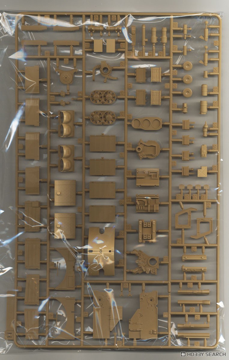 TIGER I Initial Production w/Full Interior & Cutaway Parts (Standard Version) (Plastic model) 中身6
