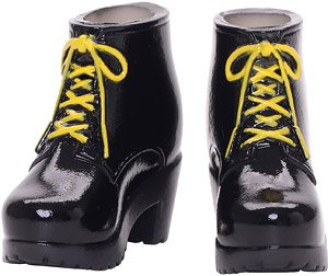 Soft Vinyl Short Boots Gloss Black x Yellow (Fashion Doll)
